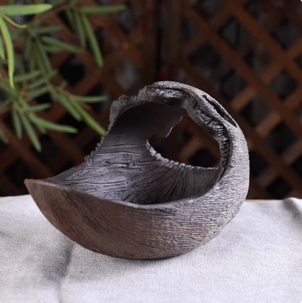 Irregular Yixing Zisha Clay Bonsai Pot – Solid Base – source gallery photo 4; verify variant before publishing