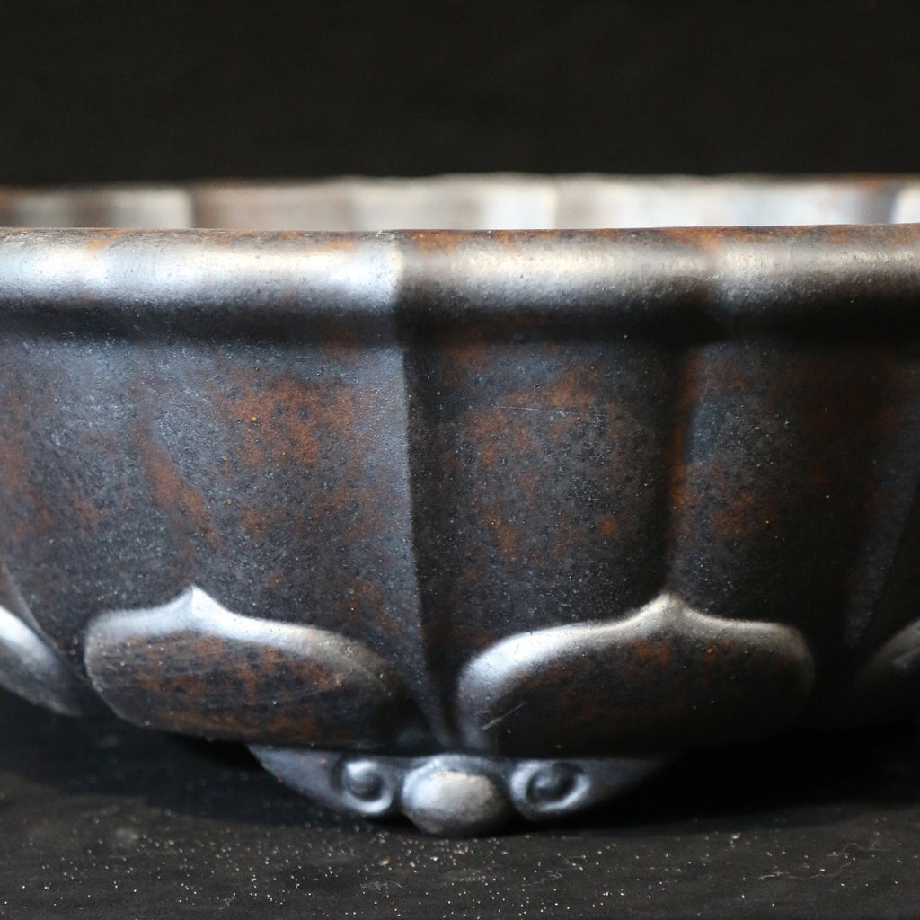 23.6" Lotus Yixing Zisha Clay Bonsai Pot - Wood-Fired — rim and foot detail