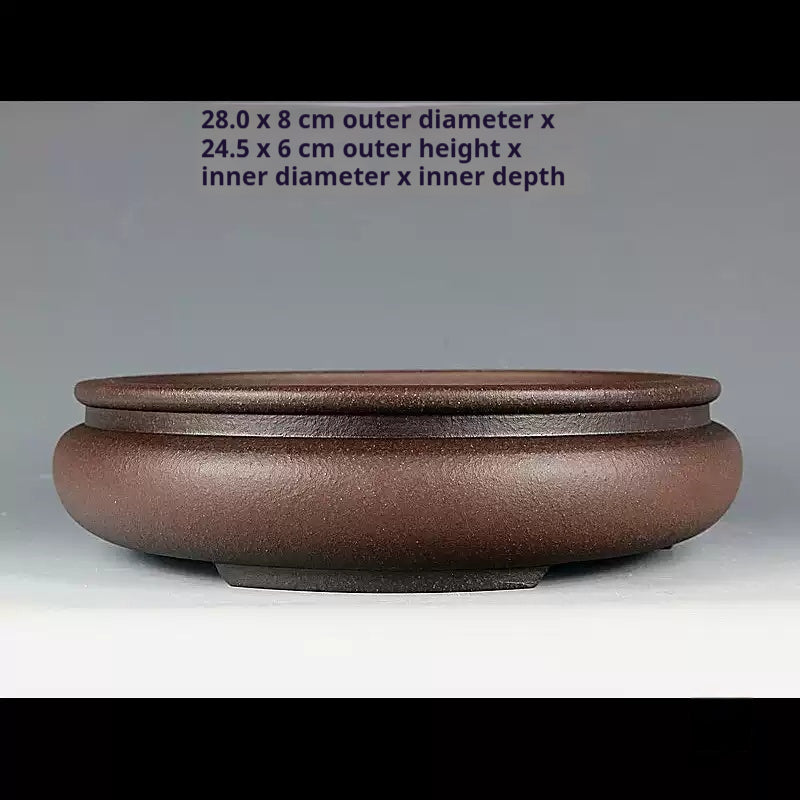 Front view of the brown round pot with size annotations